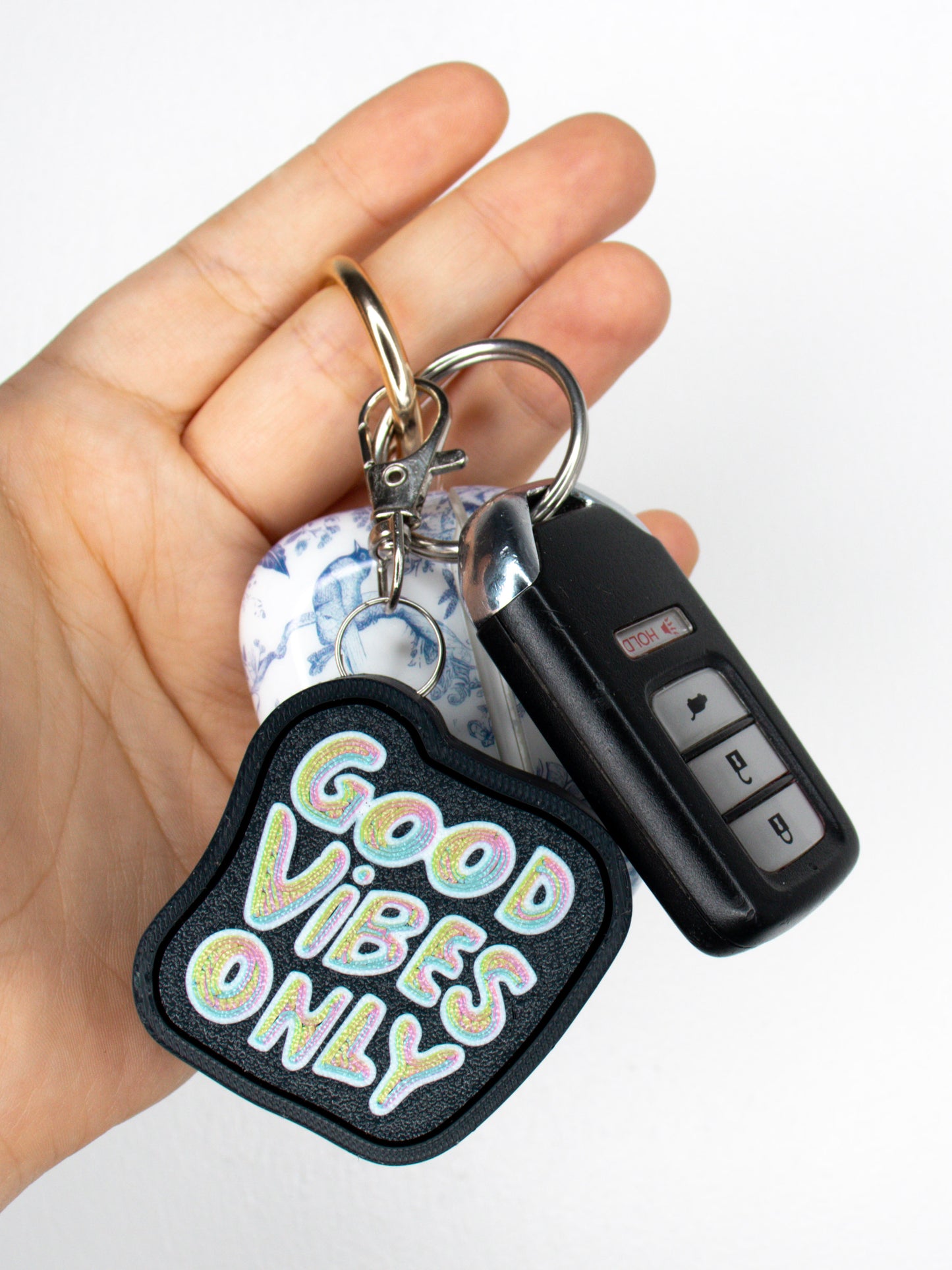 Good Vibes Only Keychain